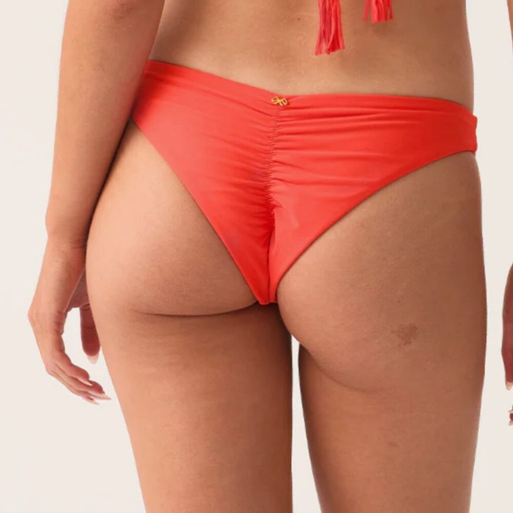 MILOS BASIC RUCHED BOTTOMS SIZE MEDIUM/RED NEW W/ TAGS